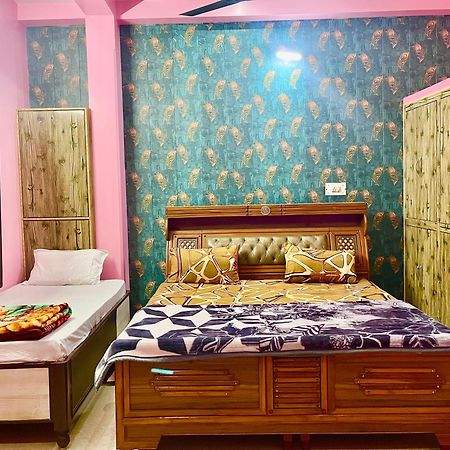 Trilok Residency - Dashashwamedh Bénarès Extérieur photo