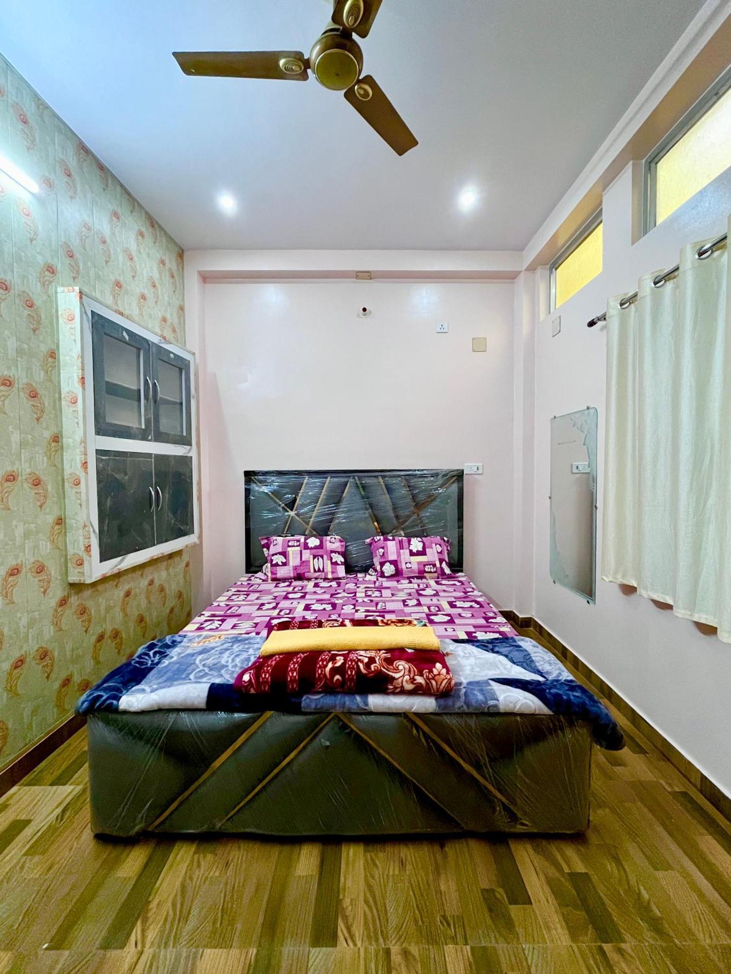Trilok Residency - Dashashwamedh Bénarès Extérieur photo
