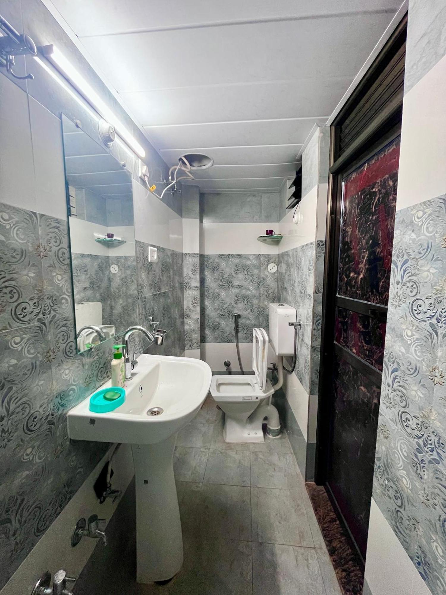 Trilok Residency - Dashashwamedh Bénarès Extérieur photo