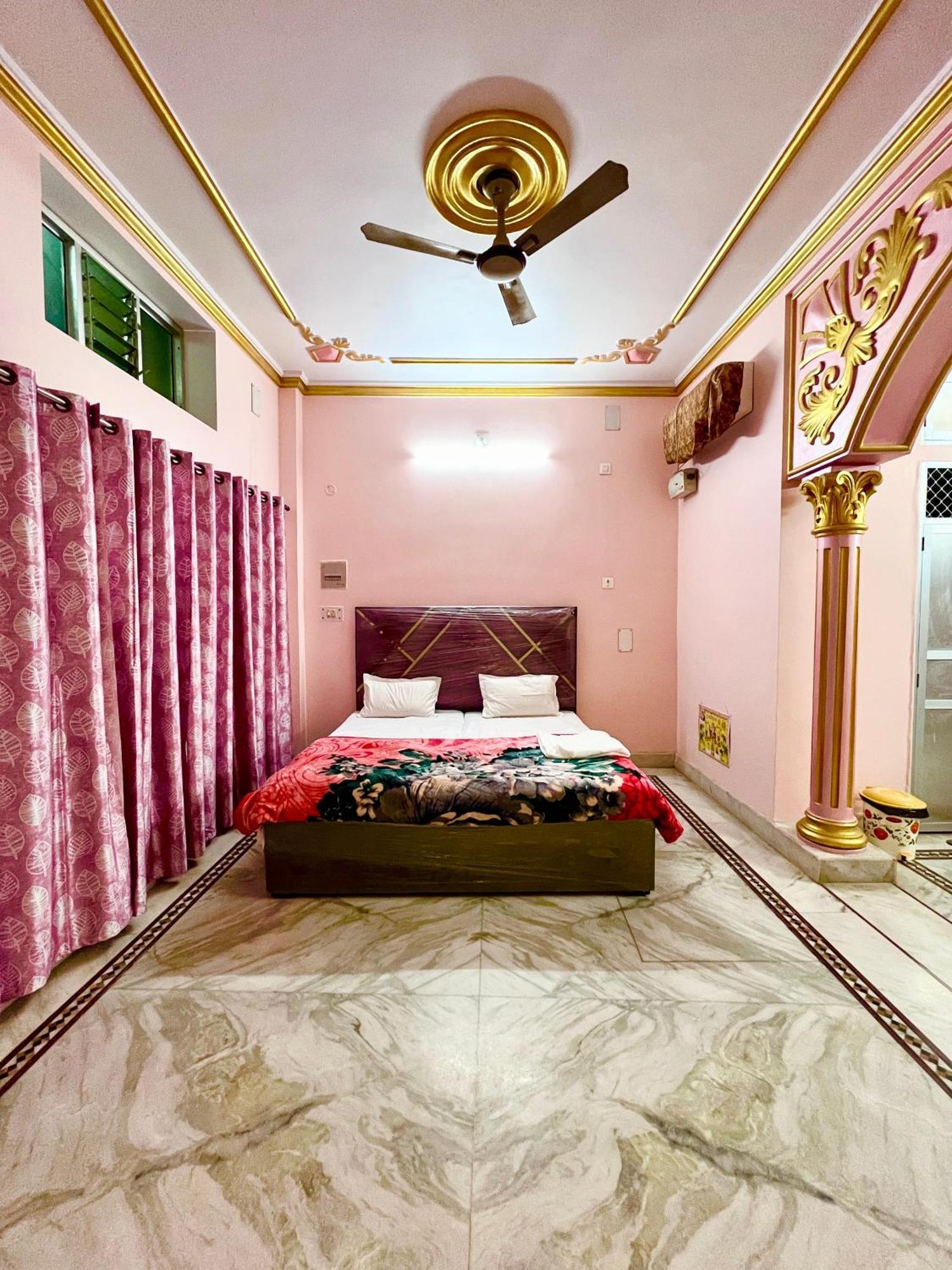 Trilok Residency - Dashashwamedh Bénarès Extérieur photo