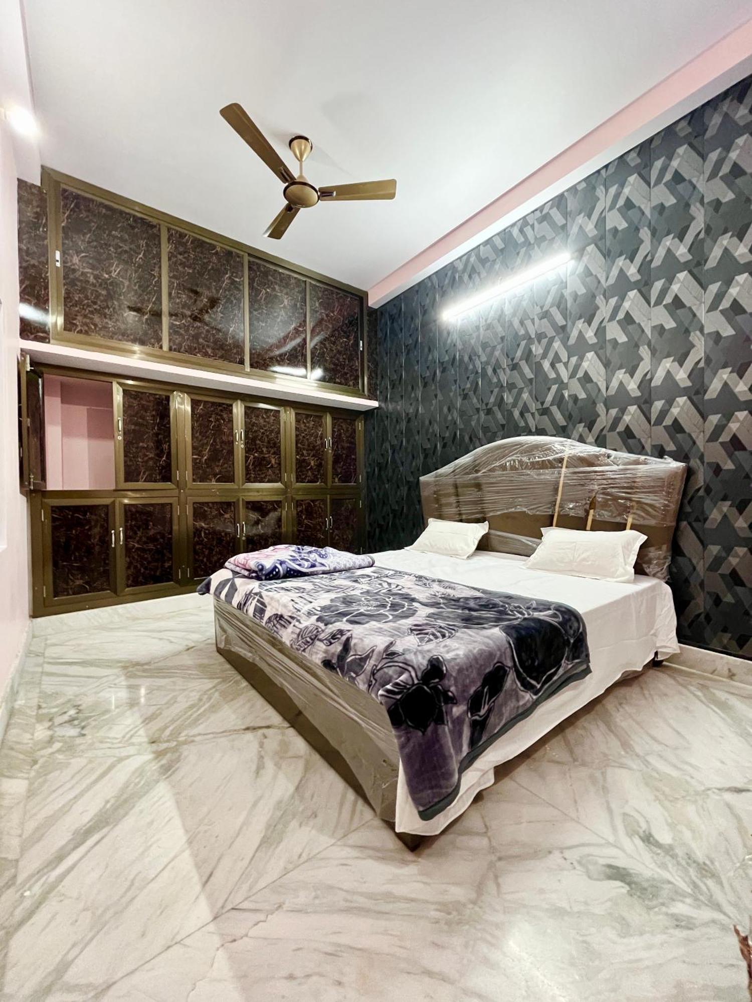 Trilok Residency - Dashashwamedh Bénarès Extérieur photo