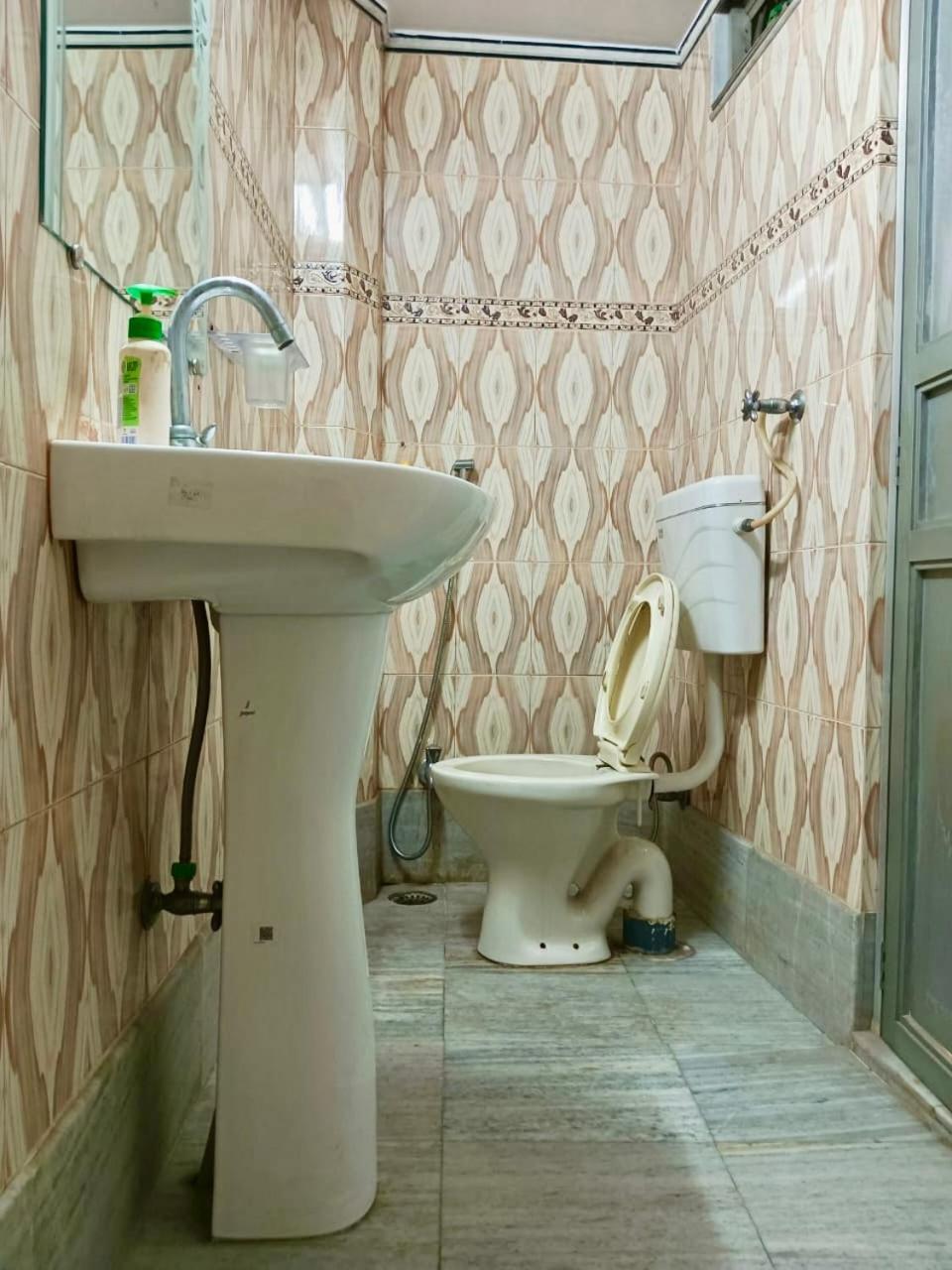 Trilok Residency - Dashashwamedh Bénarès Extérieur photo