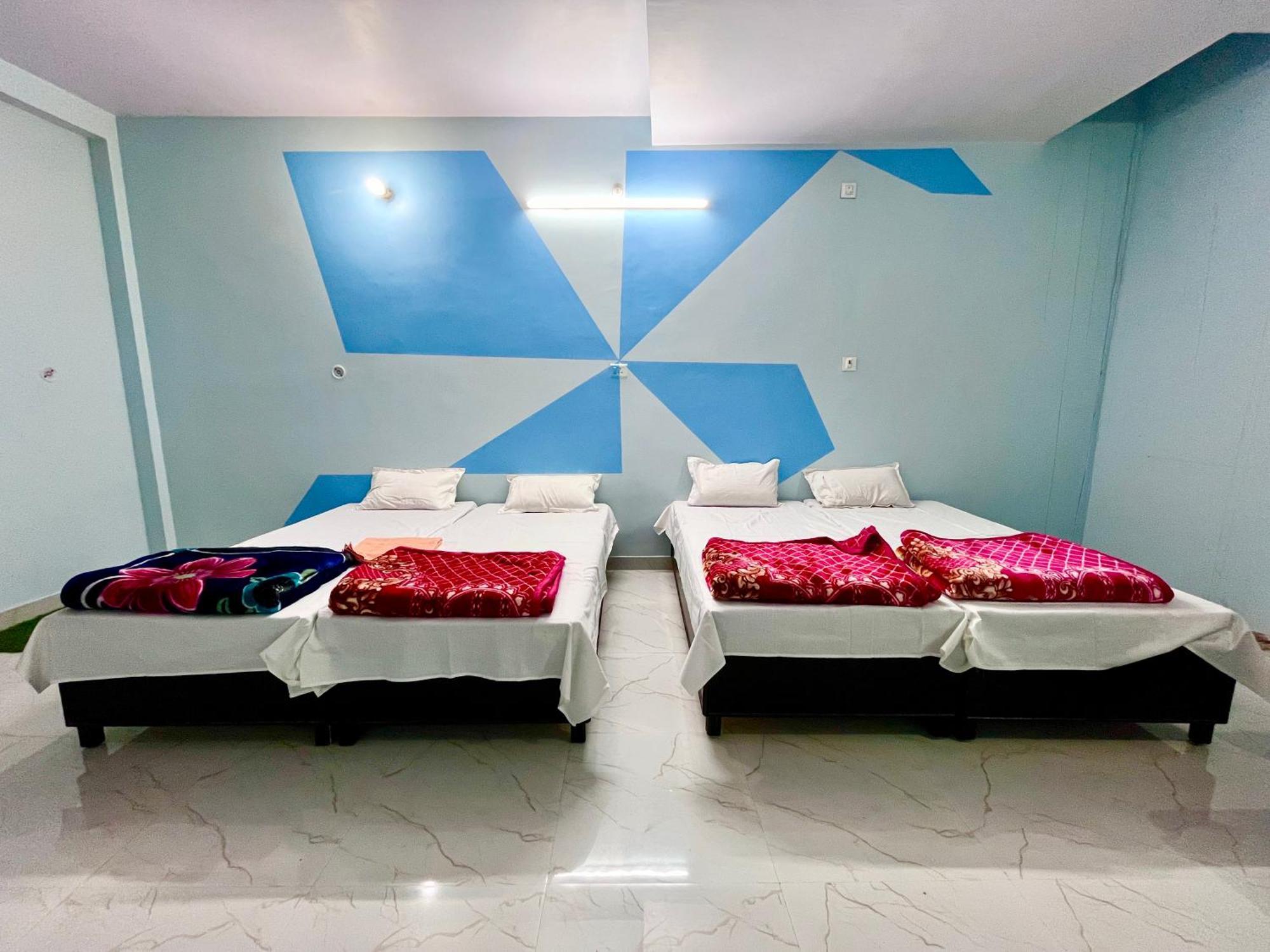 Trilok Residency - Dashashwamedh Bénarès Extérieur photo