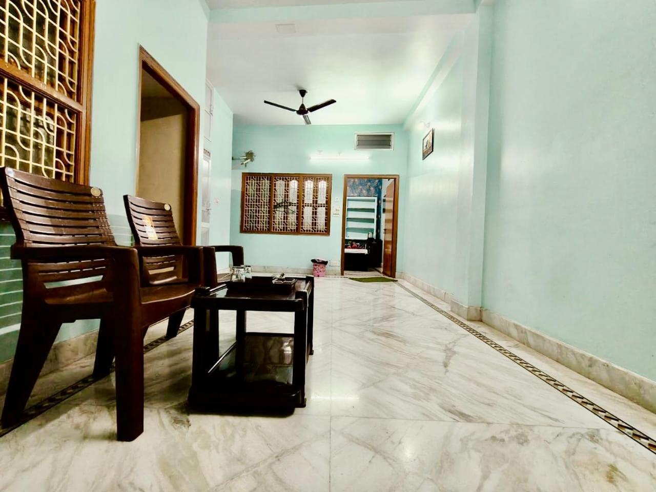 Trilok Residency - Dashashwamedh Bénarès Extérieur photo