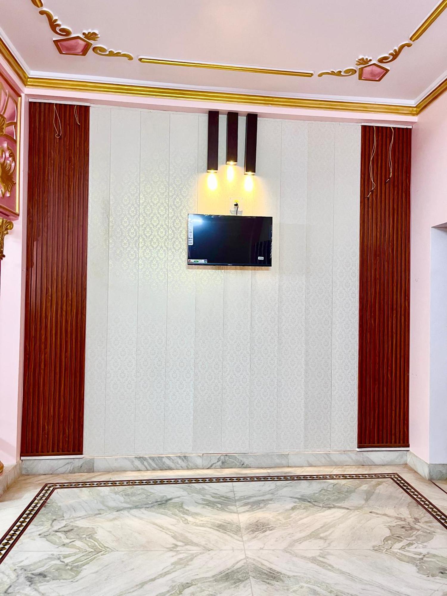 Trilok Residency - Dashashwamedh Bénarès Extérieur photo